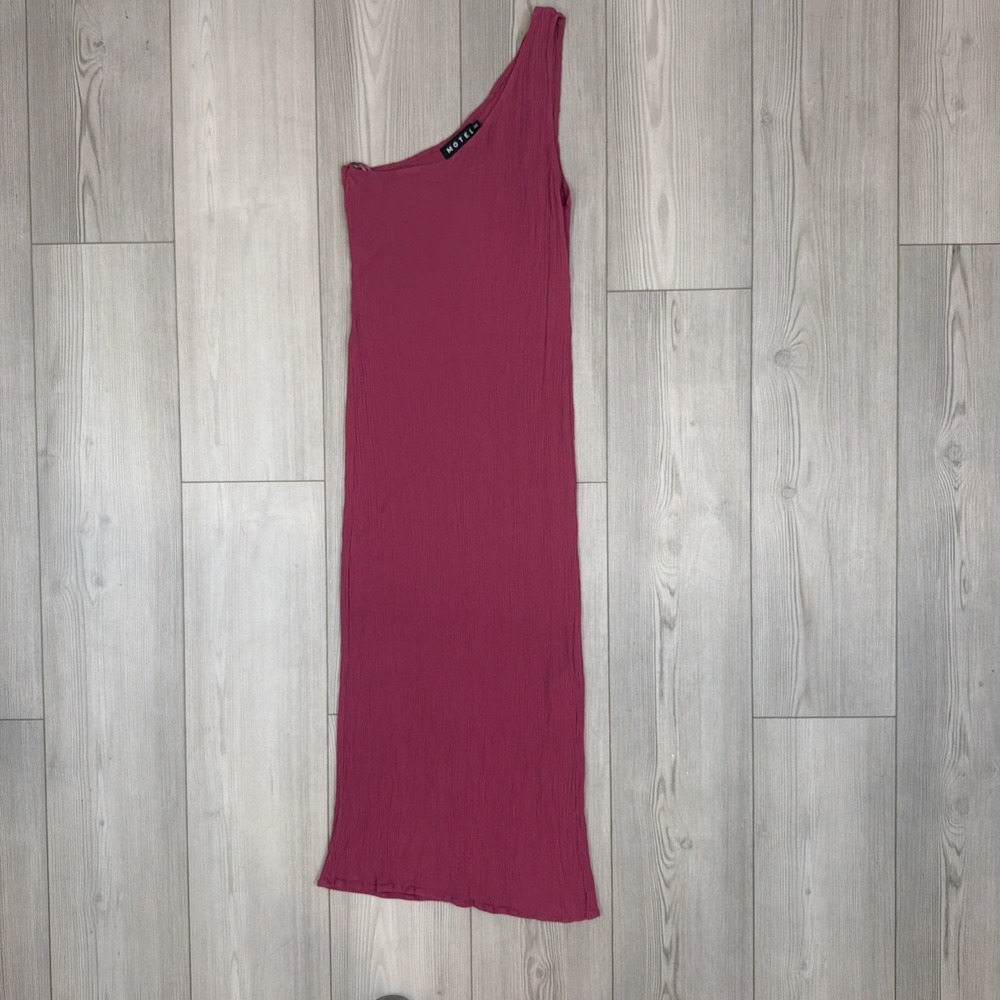 Motel Rocks Namjun One Shoulder Midi Dress In Daco Rose Crinkle XS